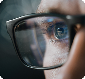 man_glasses__300x279 man with glasses